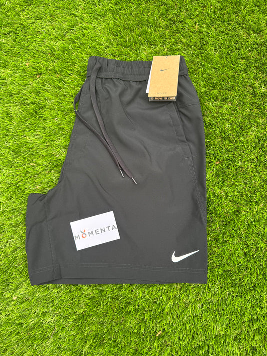 Nike DRI-FIT Form 7" Shorts