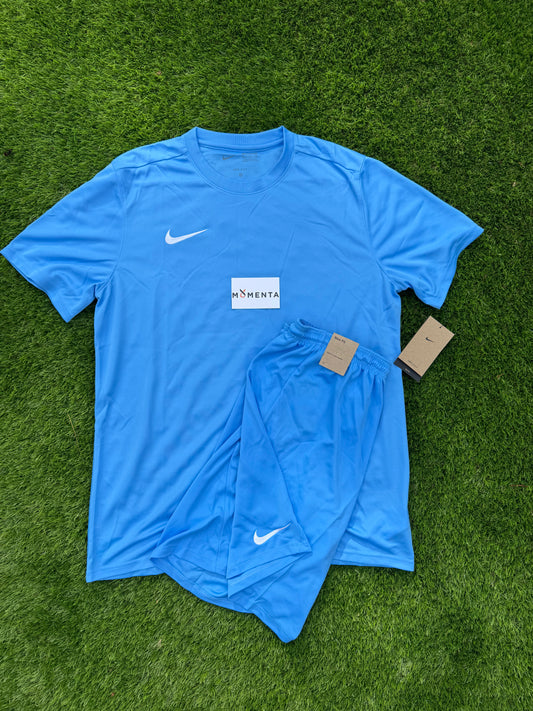 Nike Dri Fit Academy Football University Blue Slim Fit Set