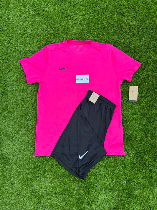 Nike Dri Fit Academy Football Vivid Pink Slim Fit Set